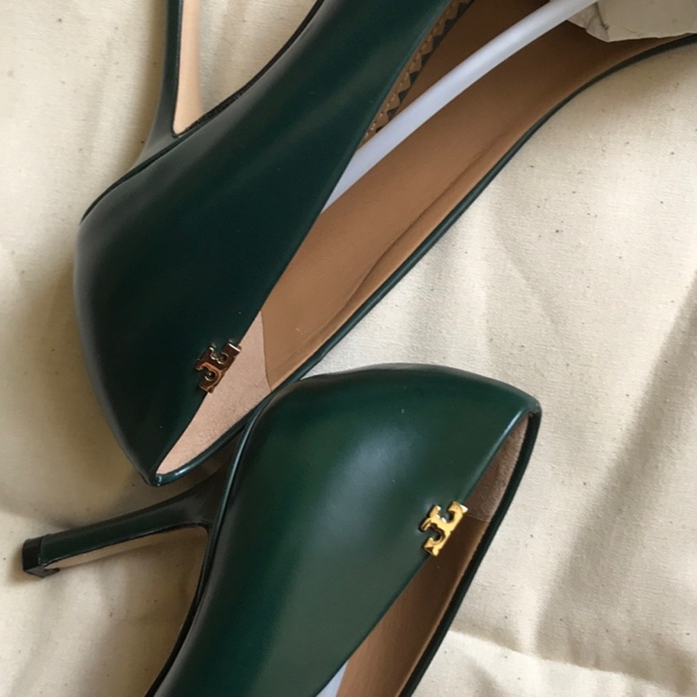 TORY BURCH Penelope Ombre Pointy Toe Pump in Green/Blue - Picture 8 of 16